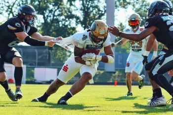 Monarchs gewinnen in Berlin