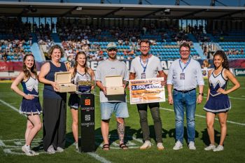 Gewinner „DER FOOTBALL VON SCHMEES CAST PIRNA“